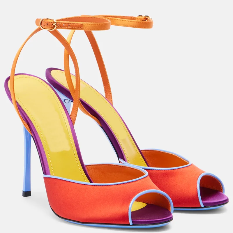Peep Toe Heels - Sandales à bout ouvert en satin