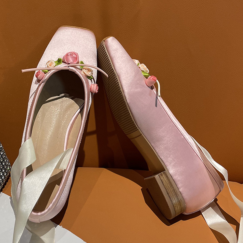 Chaussures Mary Jane pour femm - Ribbon Tie Heel avis et prix